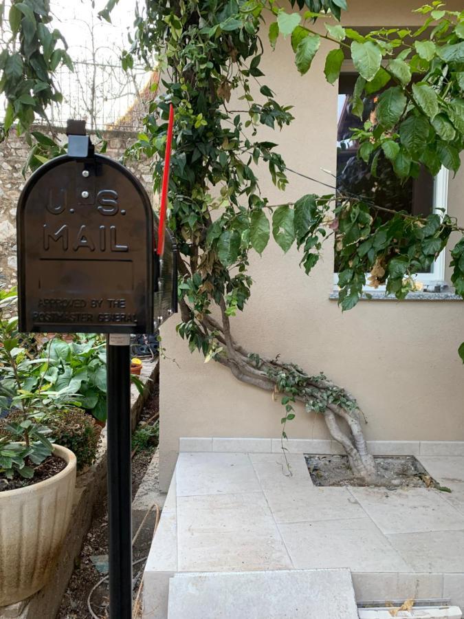 Bea Trees - Lake Garda Puegnago Exterior photo